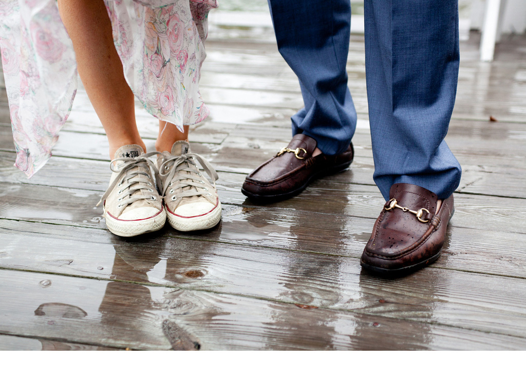 Maddox slipped on her trusty 15-year-old Chuck Taylors to take wedding photographs in the rainy weather