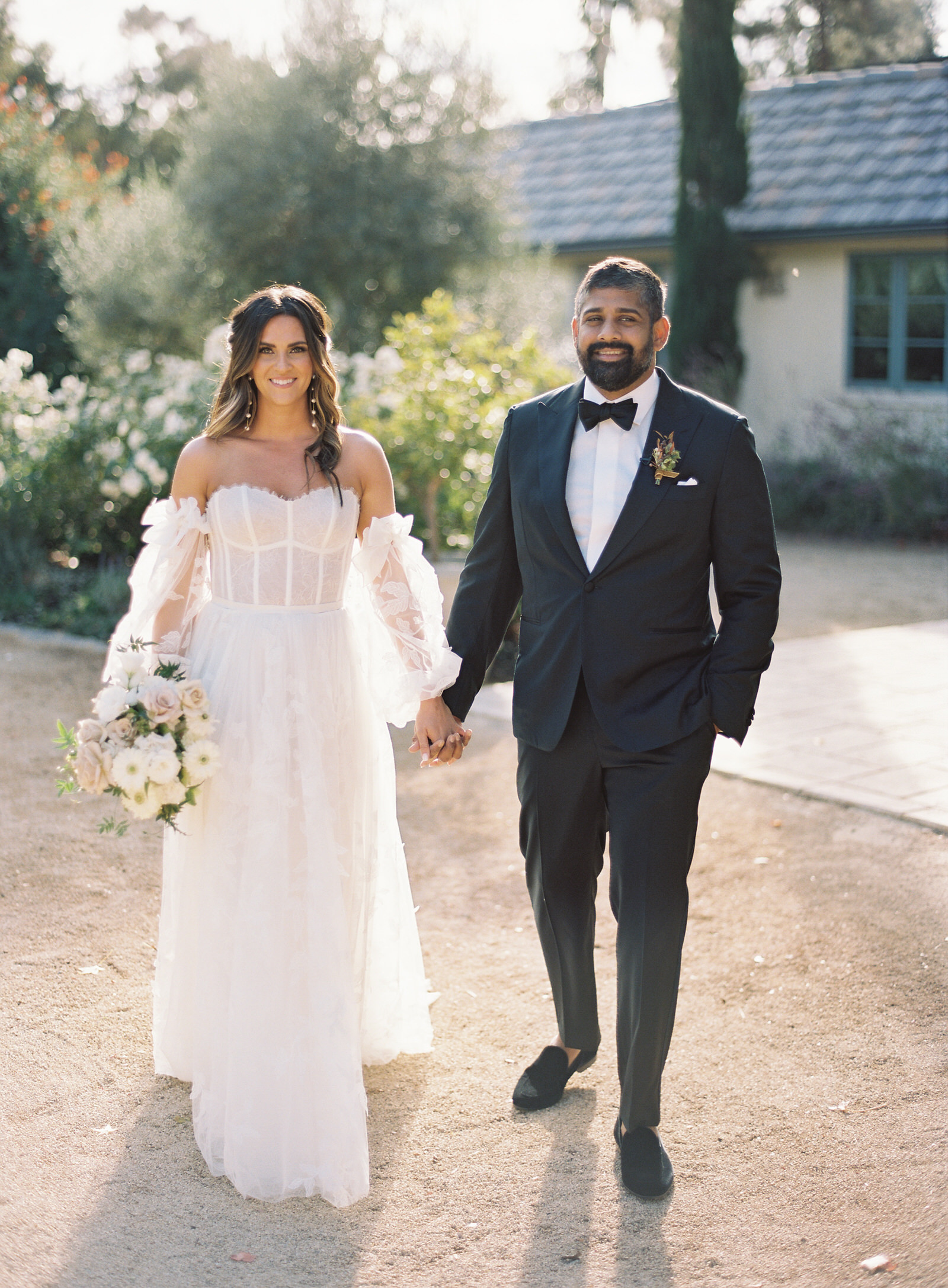 An Intimate Wedding in California with a Classic Provençal Aesthetic 