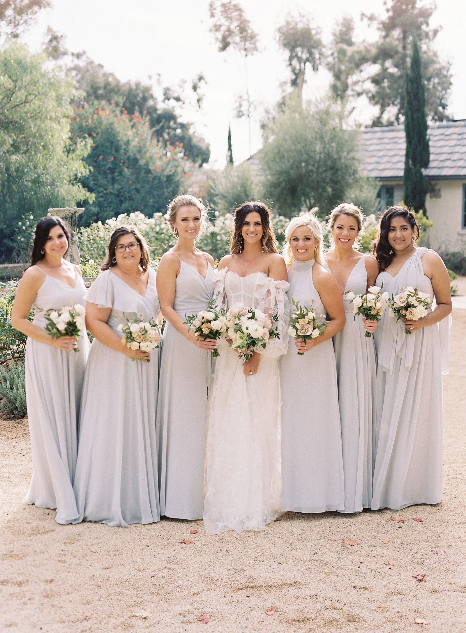 An Intimate Wedding in California with a Classic Provençal Aesthetic ...